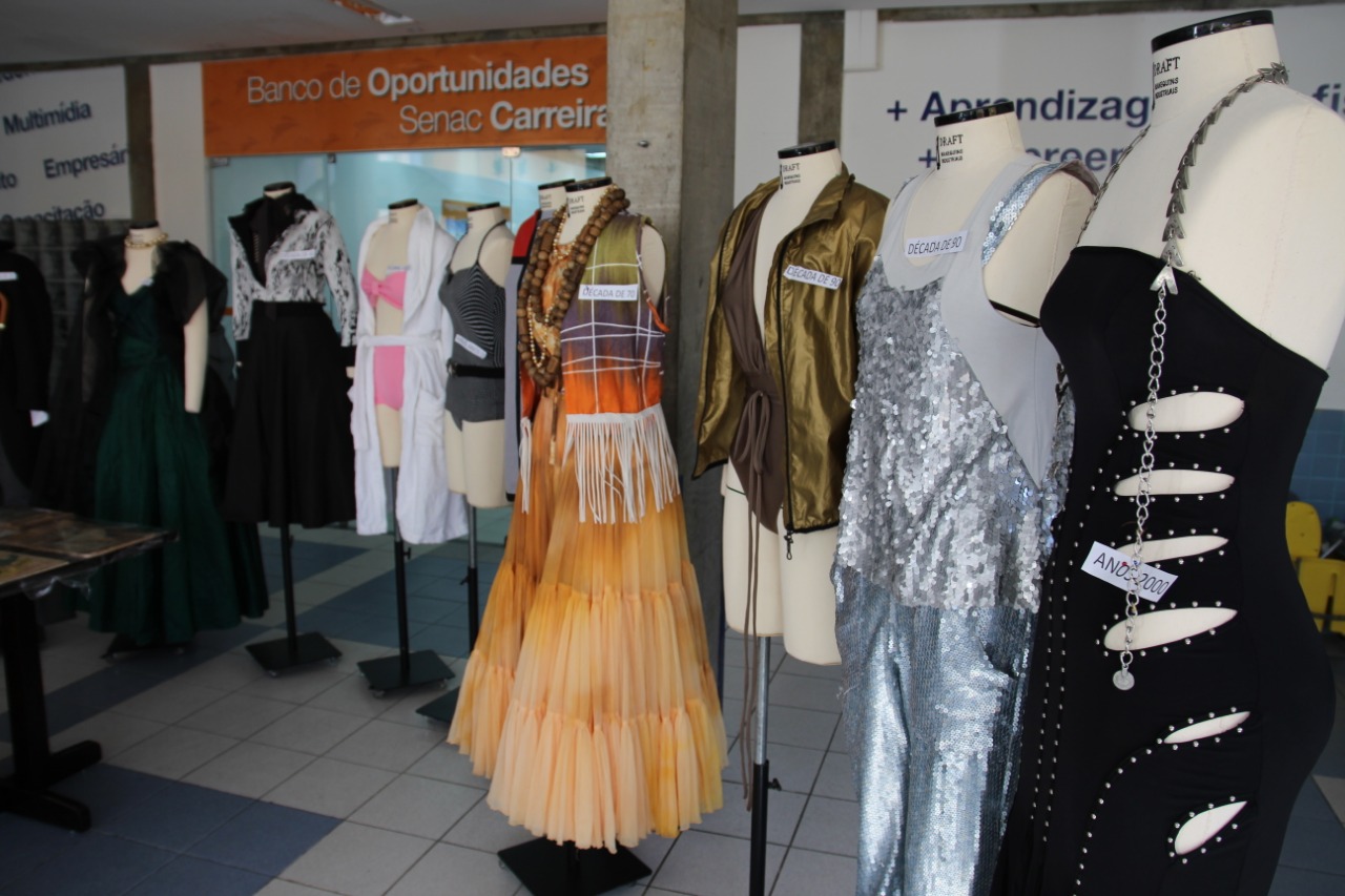 Alunos do Senac apresentam história da moda 3 modasenac2