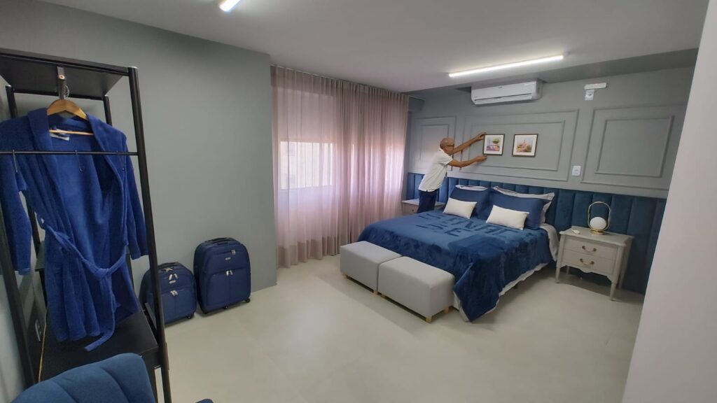Aprendizado do curso PGS de Camareiro (a) do Senac/SE ganha reforço com suíte escola 2 hotelaria 2