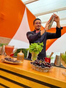 Egresso do Senac/SE é finalista do Prêmio Nacional Gastronomia Preta 3 bartender