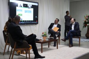 Seminário amplia a discussão sobre a importância da educação profissional 5 profissional