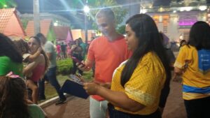 Senac marca fim de semana com oficinas gratuitas e aulas show na Praça Fausto Cardoso 6 panfletagem na praça