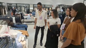 Alunos do Senac Sergipe assinam figurinos em mostra de moda no Riomar Aracaju 1 20250603 145507